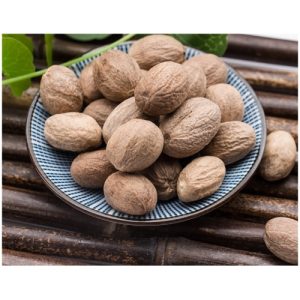 whole-nutmeg-500×500